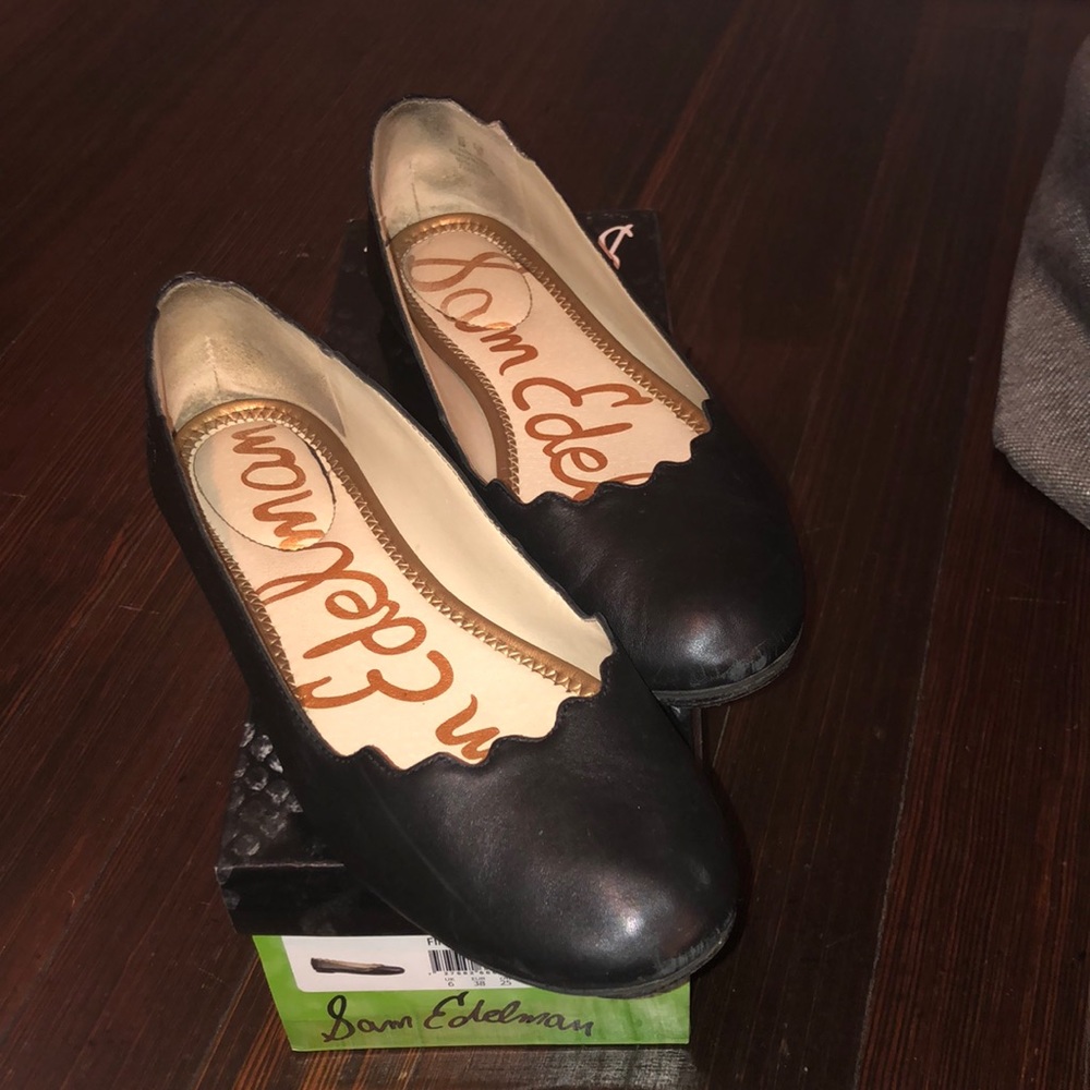 Sam Edelman black flats